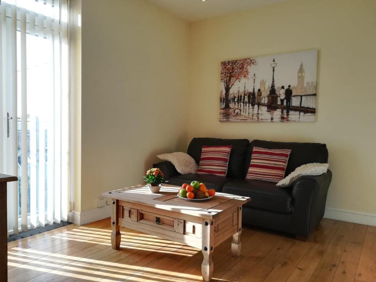 Bright, Modern 1 Bedroom Apartment, Uplands, Swansea Exterior photo